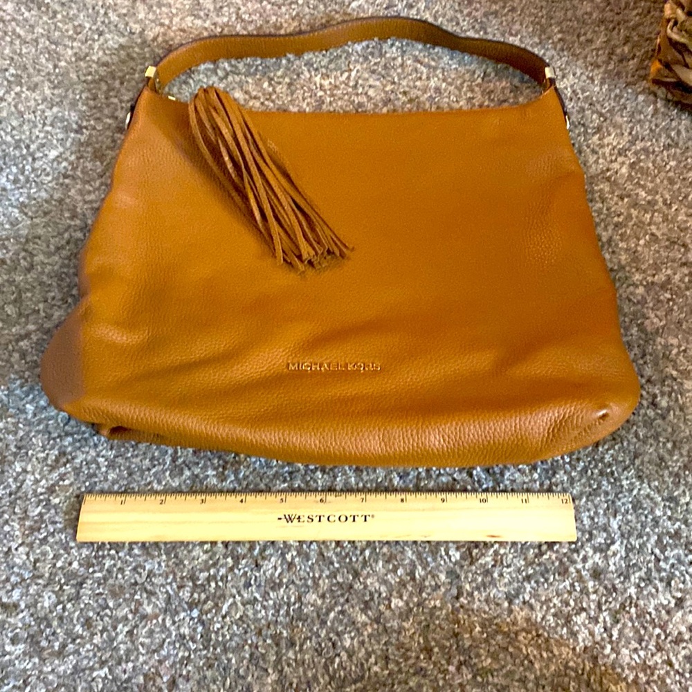 Micheal Kors Leather Bag